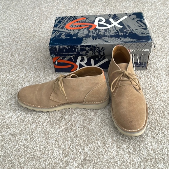 GBX Other - Mens suede ankle boots. Size 9.